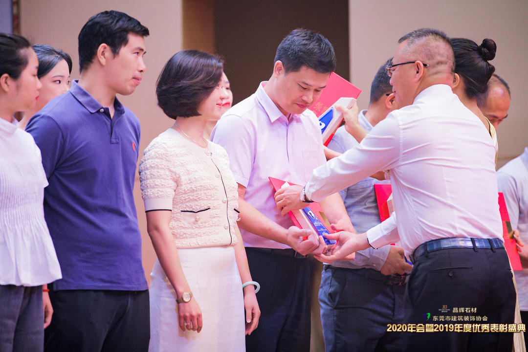 热烈祝贺j9.com建设收获多个优秀奖项