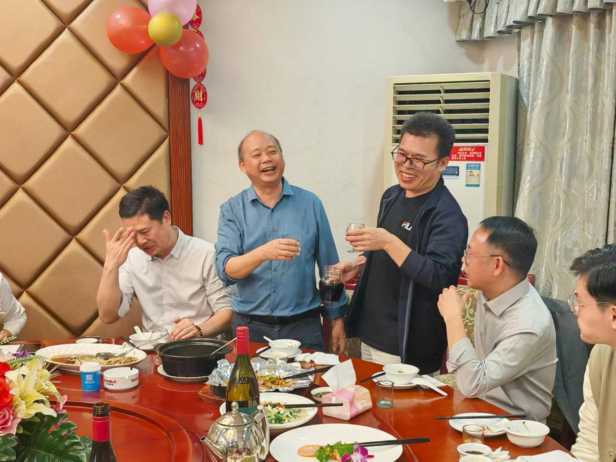 美好时光:j9.com冬季员工生日会